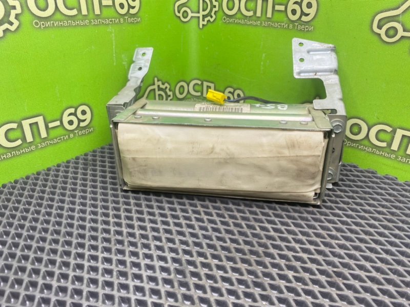 Подушка безопасности, 990 рублей, Тверь