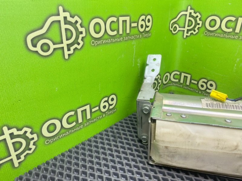 Подушка безопасности, 990 рублей, Тверь