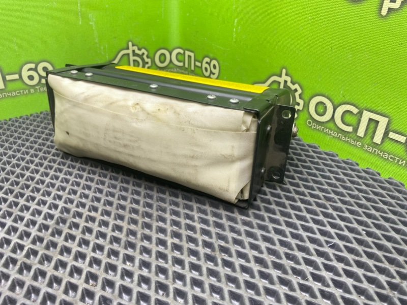 Подушка безопасности, 990 рублей, Тверь