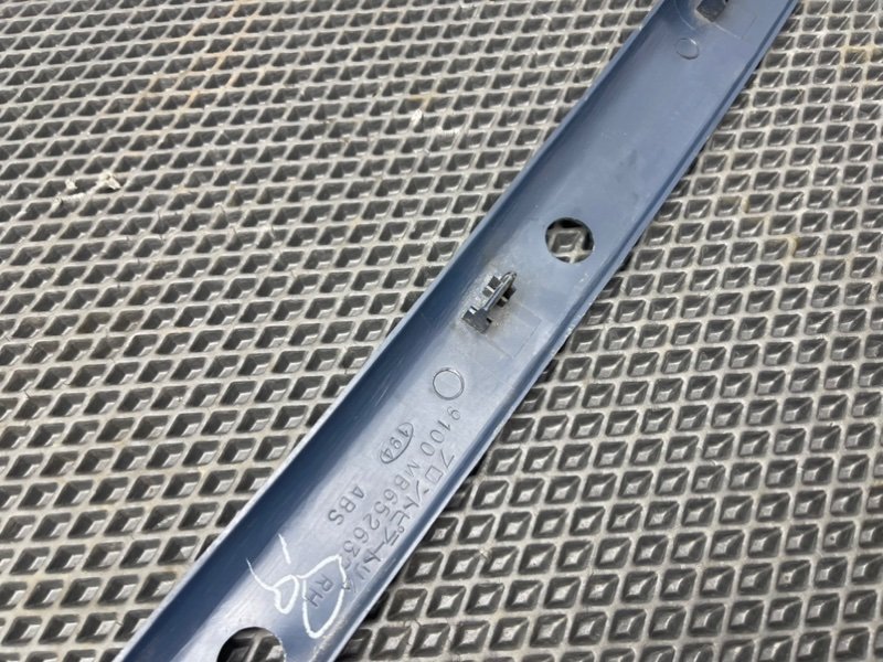 Накладка стойки, 490 рублей, Тверь