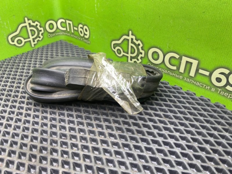 Уплотнительная резинка капота, 790 рублей, Тверь