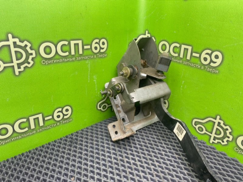Педаль тормоза, 990 рублей, Тверь
