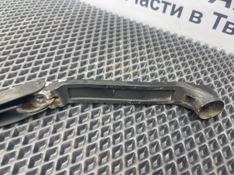 Дворник лобового стекла, 690 рублей, Тверь