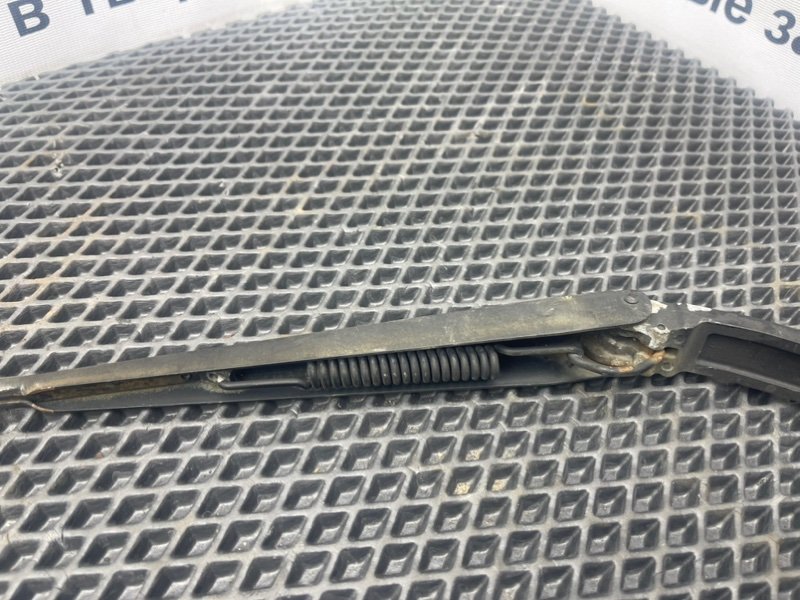 Дворник лобового стекла, 690 рублей, Тверь