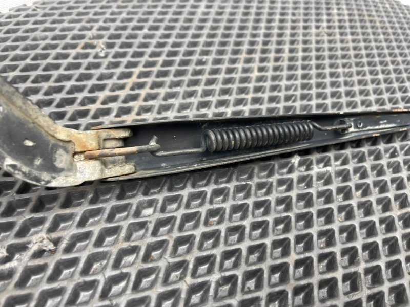 Дворник лобового стекла, 590 рублей, Тверь