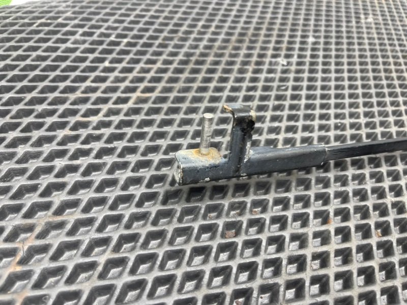 Дворник лобового стекла, 590 рублей, Тверь