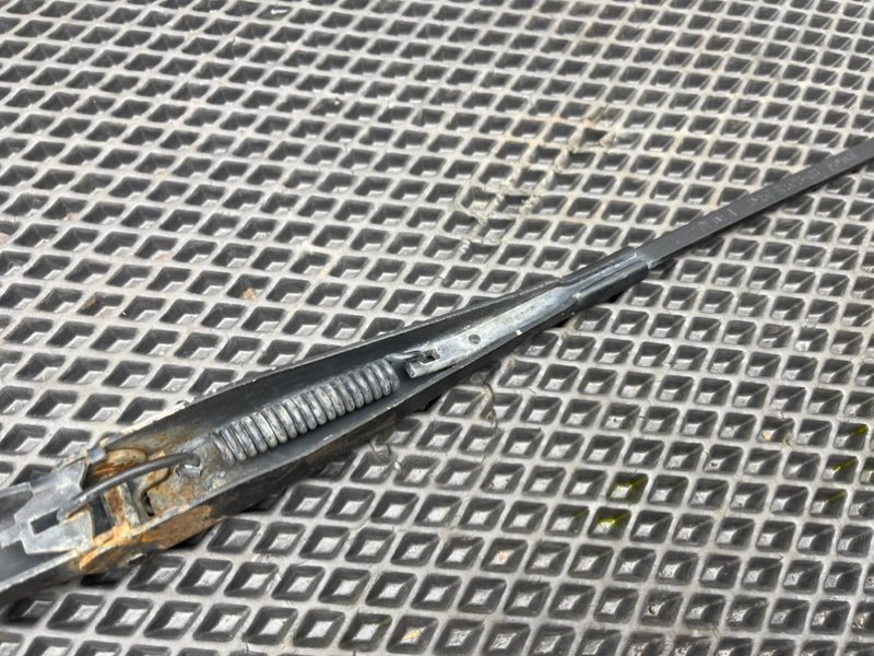 Дворник лобового стекла, 590 рублей, Тверь