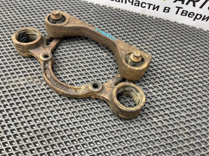 Кронштейн редуктора, 3490 рублей, Тверь