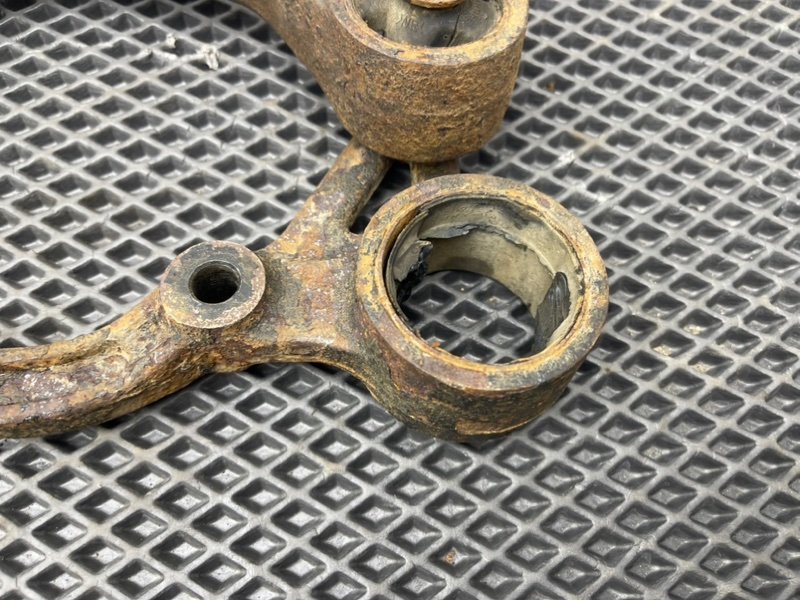 Кронштейн редуктора, 3490 рублей, Тверь