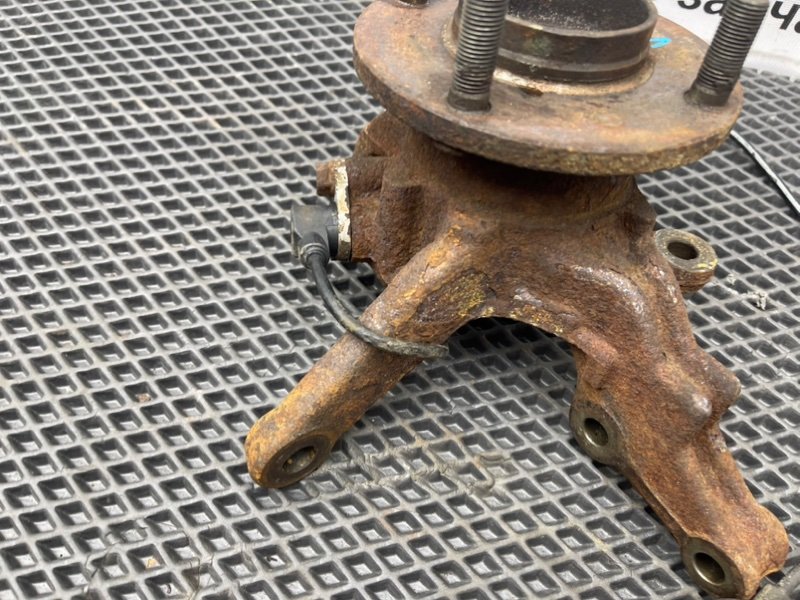 Поворотный кулак, 1290 рублей, Тверь