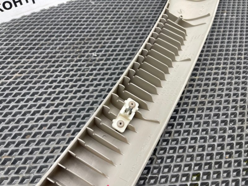 Накладка стойки, 590 рублей, Тверь