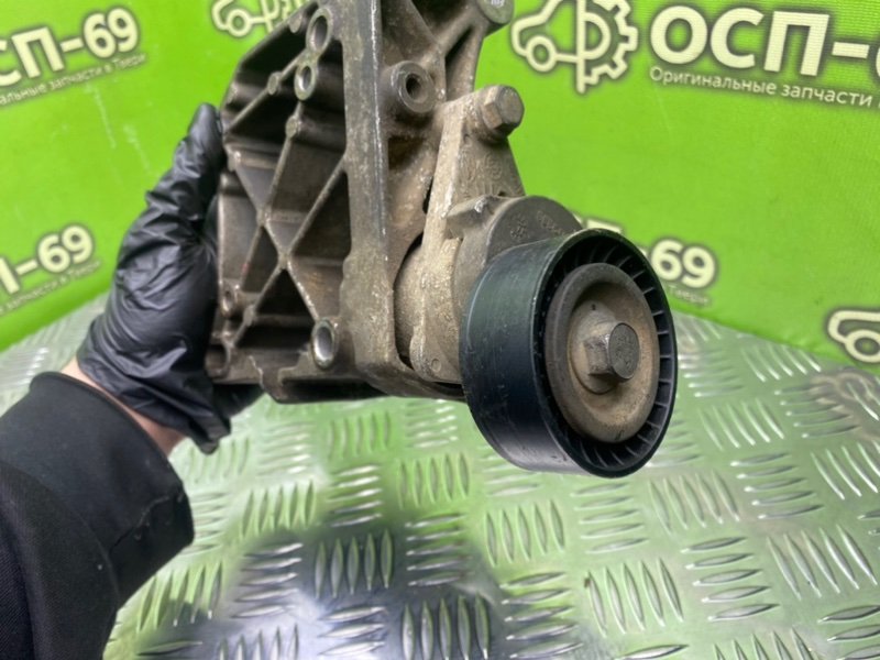 Кронштейн генератора, 1990 рублей, Тверь