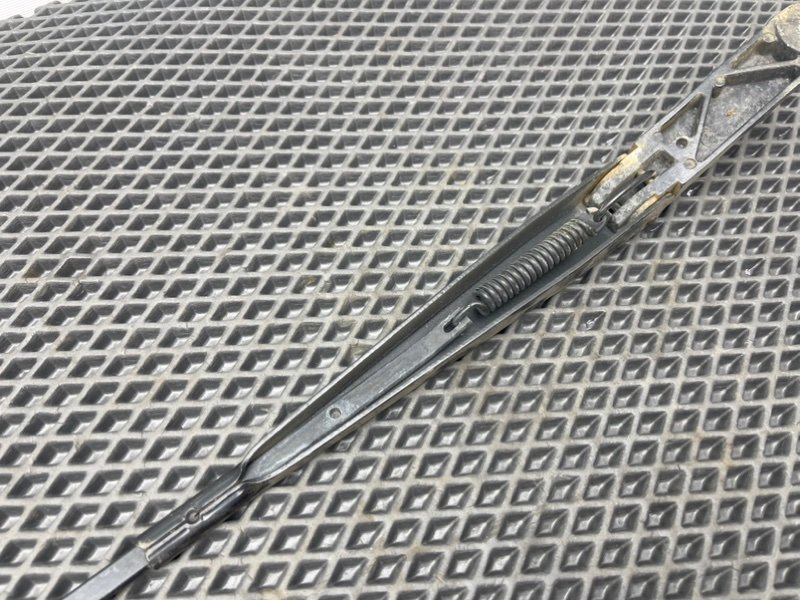 Дворник лобового стекла, 790 рублей, Тверь