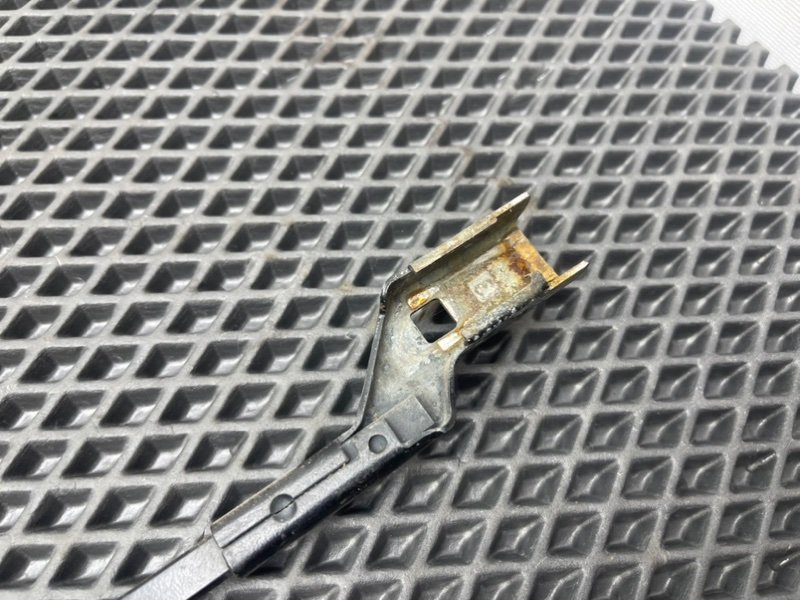 Дворник лобового стекла, 790 рублей, Тверь