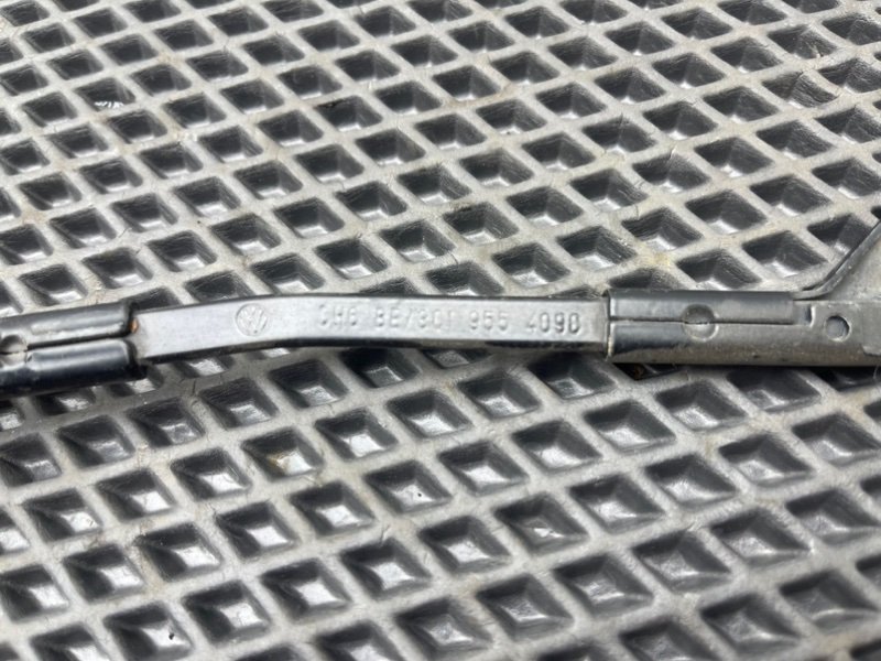 Дворник лобового стекла, 790 рублей, Тверь