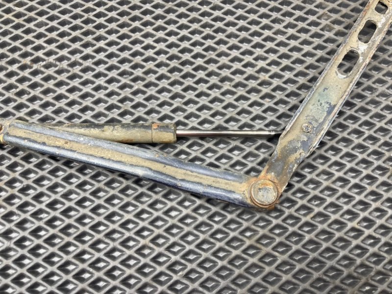 Петля капота, 690 рублей, Тверь