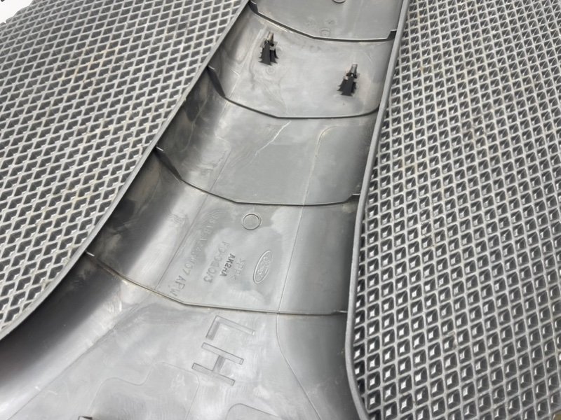 Накладка стойки, 690 рублей, Тверь