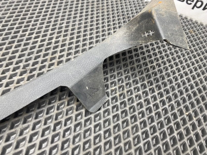 Накладка стойки, 390 рублей, Тверь