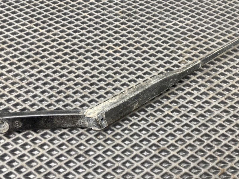 Дворник лобового стекла, 990 рублей, Тверь