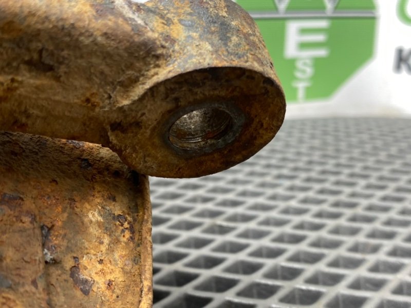 Поворотный кулак, 7990 рублей, Тверь