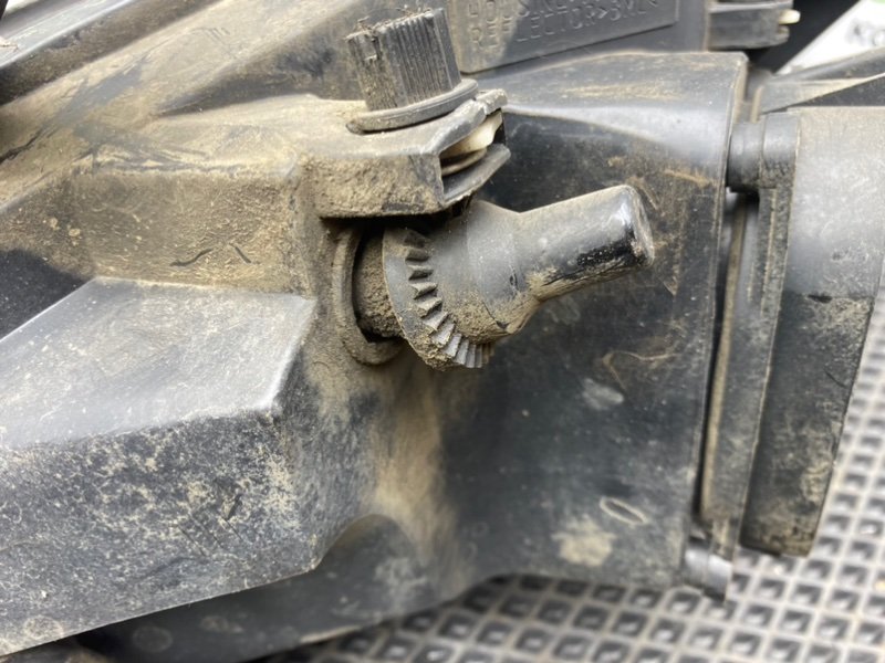 Фара, 1790 рублей, Тверь