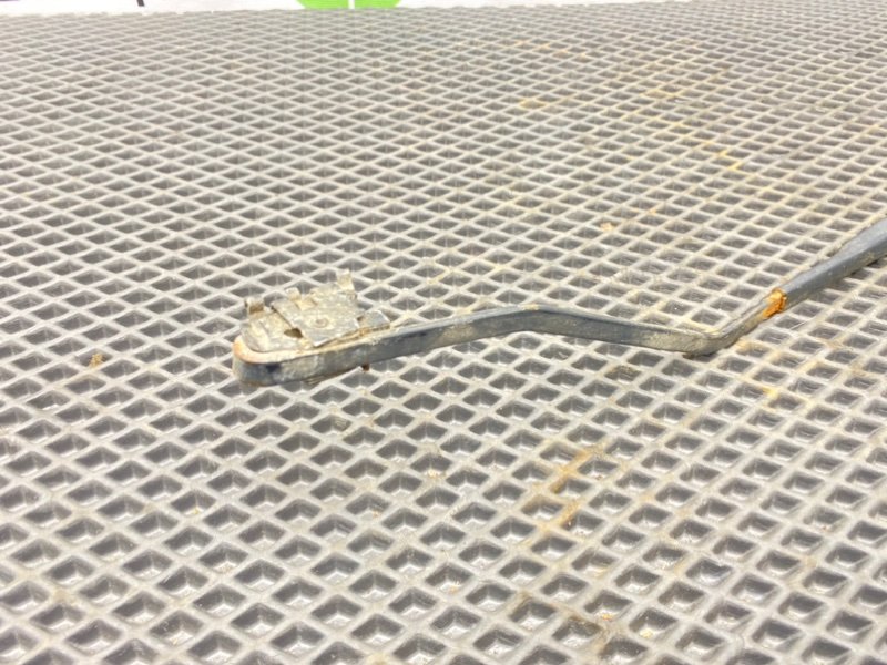 Дворник лобового стекла, 990 рублей, Тверь