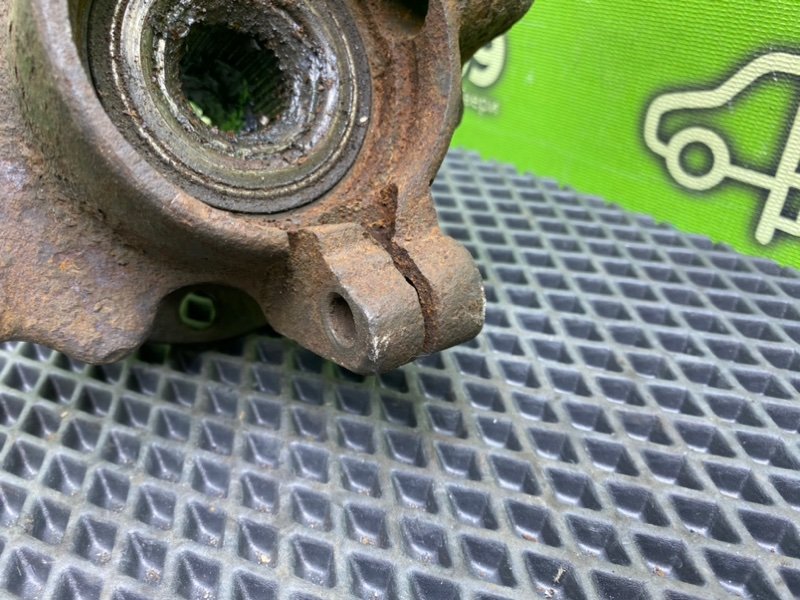 Кулак поворотный, 1990 рублей, Тверь