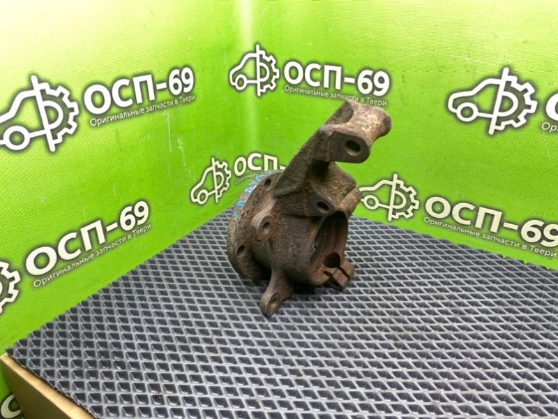 Кулак поворотный, 1990 рублей, Тверь