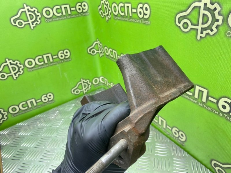 Кронштейн двигателя, 890 рублей, Тверь