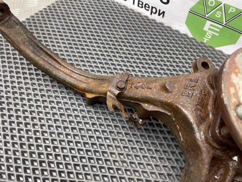 Поворотный кулак, 1990 рублей, Тверь