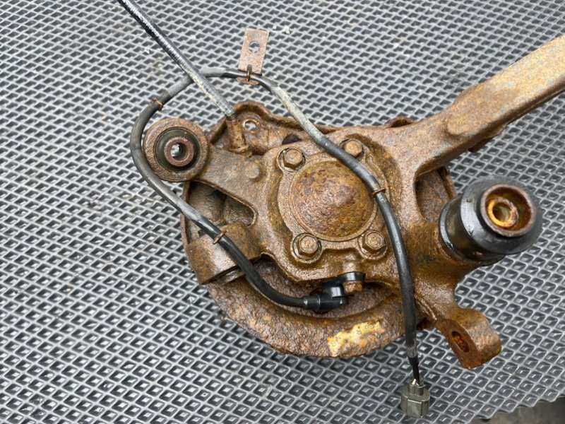 Поворотный кулак, 1690 рублей, Тверь