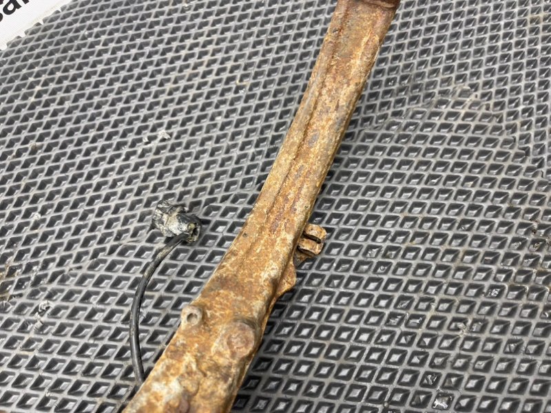 Поворотный кулак, 1990 рублей, Тверь