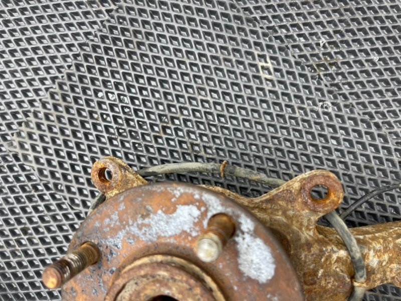 Поворотный кулак, 1990 рублей, Тверь