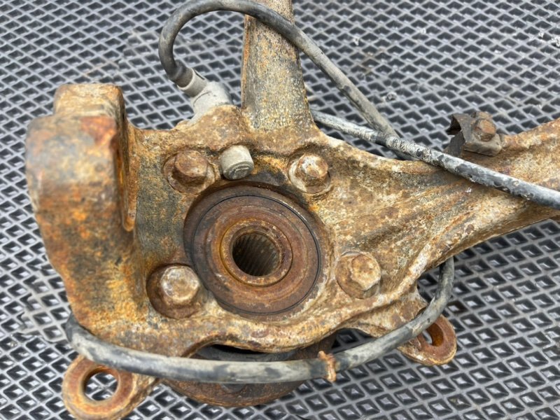 Поворотный кулак, 1990 рублей, Тверь