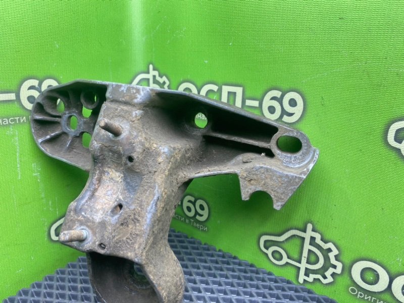 Кронштейн двигателя, 1590 рублей, Тверь