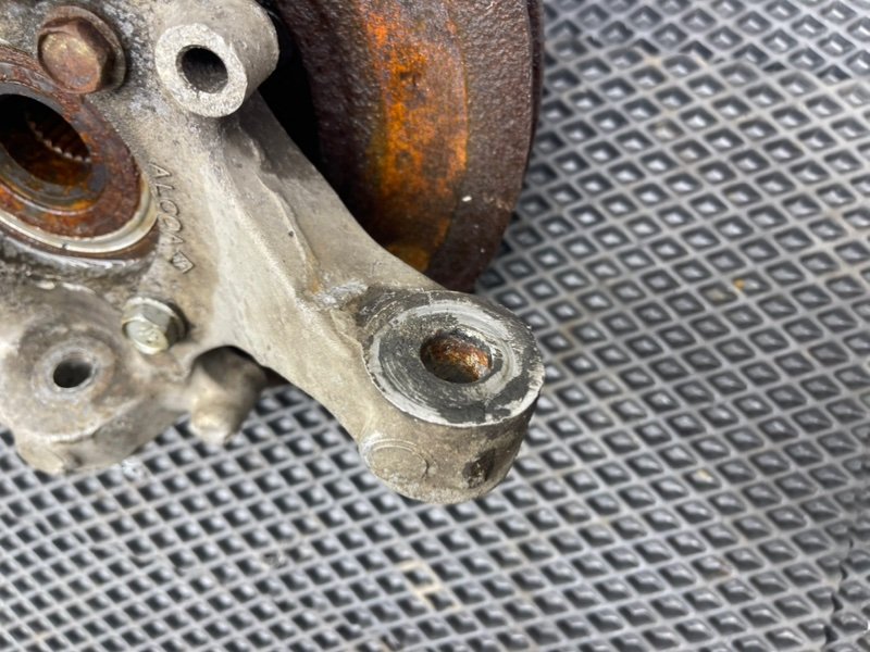 Поворотный кулак, 1790 рублей, Тверь