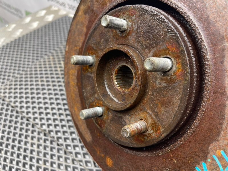 Поворотный кулак, 1790 рублей, Тверь