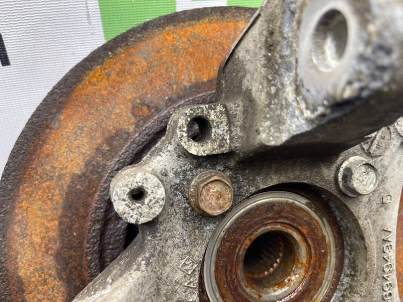 Поворотный кулак, 1790 рублей, Тверь