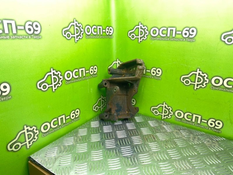 Кронштейн ГУР, 990 рублей, Тверь