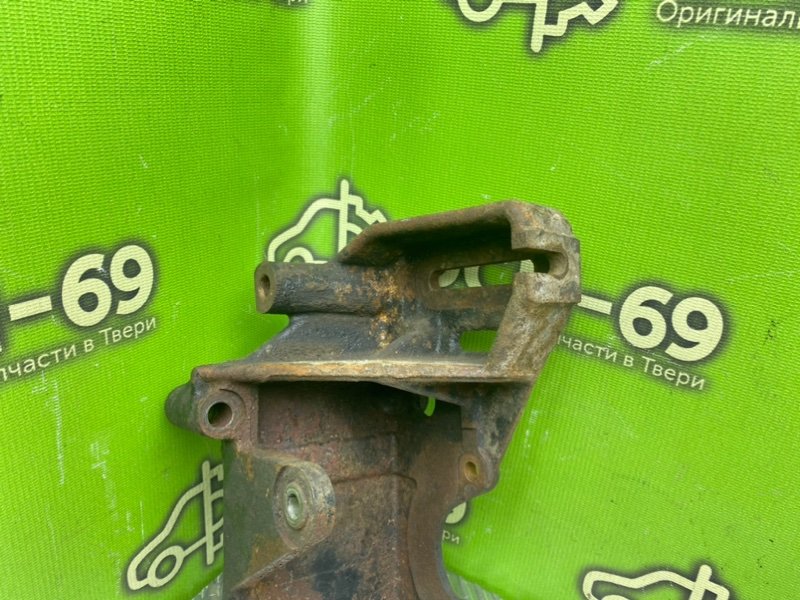 Кронштейн ГУР, 990 рублей, Тверь