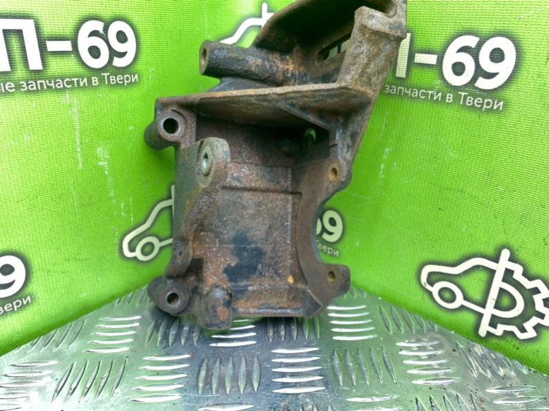 Кронштейн ГУР, 990 рублей, Тверь