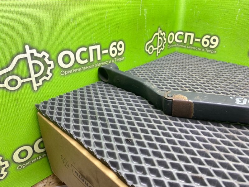 Дворник лобового стекла, 590 рублей, Тверь