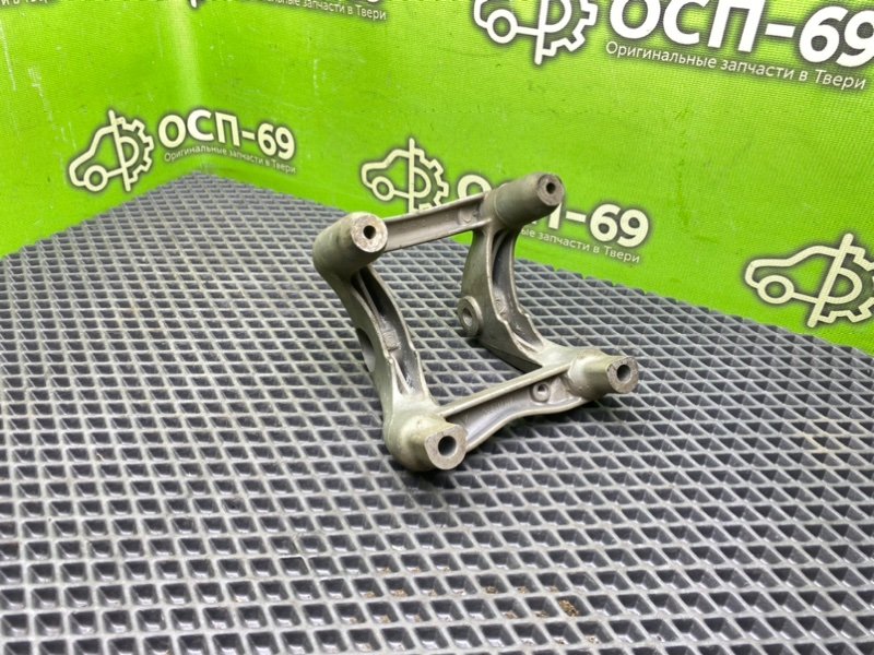 Кронштейн опоры двигателя, 790 рублей, Тверь