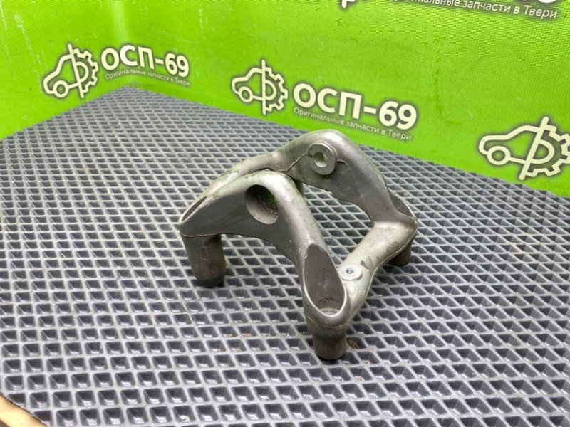 Кронштейн опоры двигателя, 790 рублей, Тверь