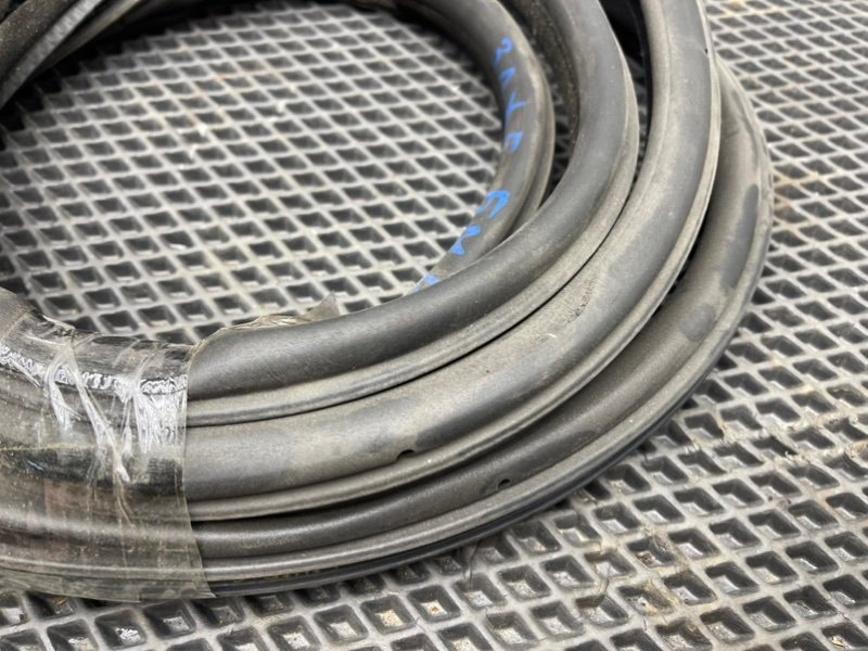 Уплотнитель двери, 1290 рублей, Тверь