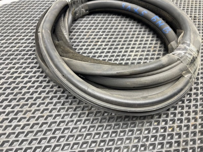 Уплотнитель двери, 1290 рублей, Тверь