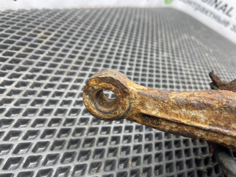 Поворотный кулак, 1290 рублей, Тверь