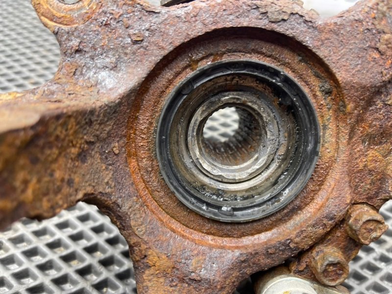 Поворотный кулак, 1290 рублей, Тверь