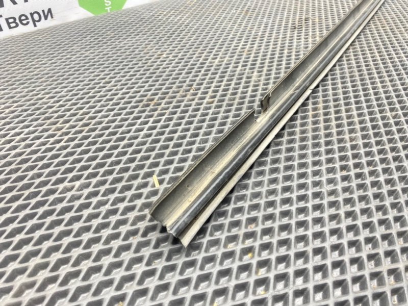 Молдинг стекла, 490 рублей, Тверь