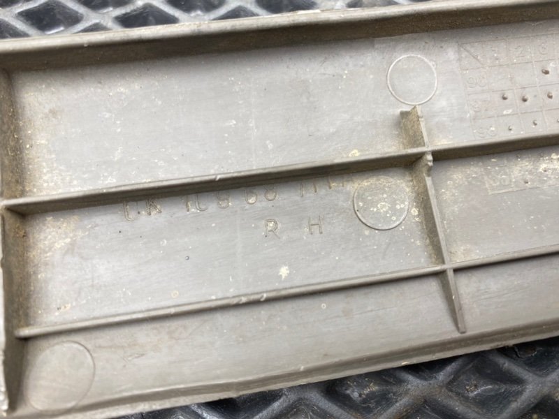 Накладки порогов, 1790 рублей, Тверь